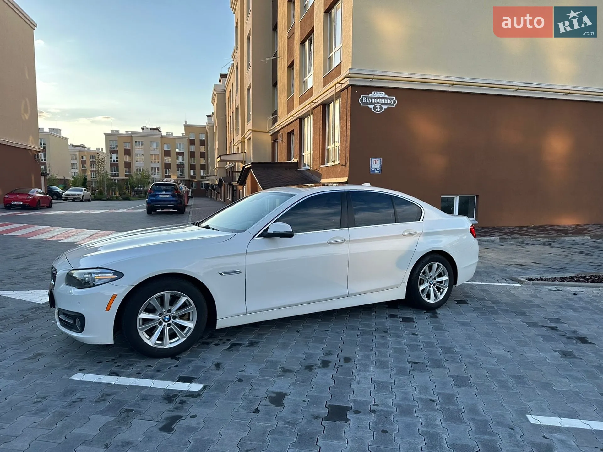 2016 BMW 5er - мініатюра 3