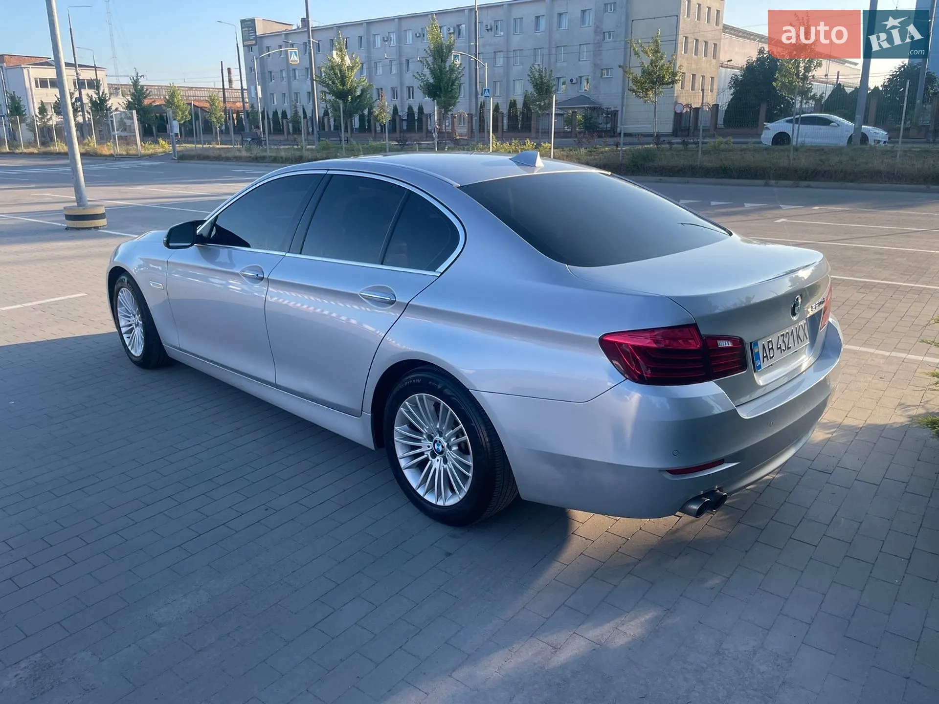2013 BMW 5er - мініатюра 8