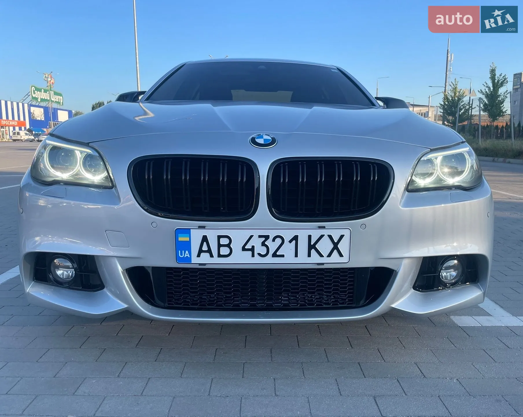 2013 BMW 5er - мініатюра 2