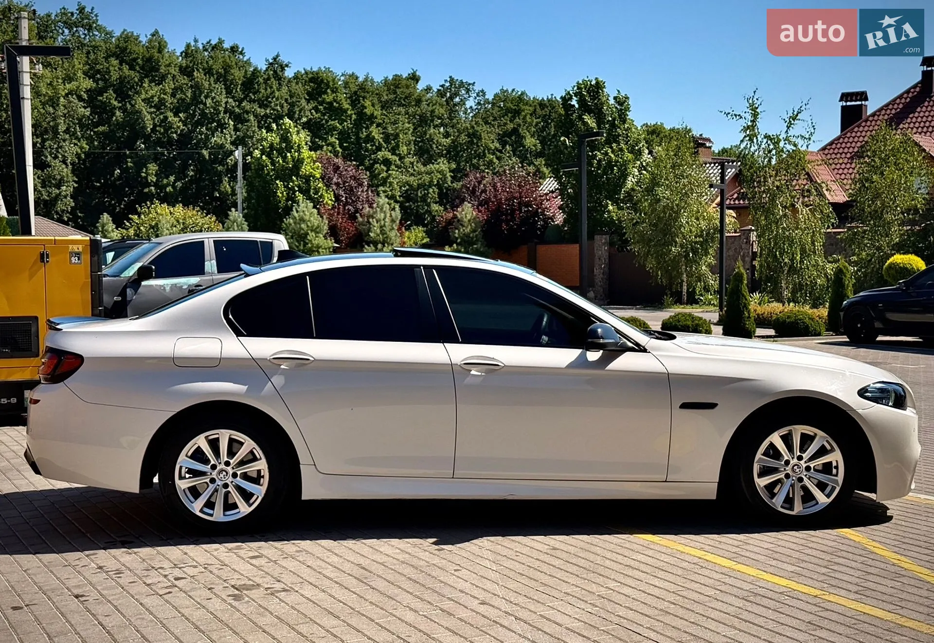 2014 BMW 5er - мініатюра 9