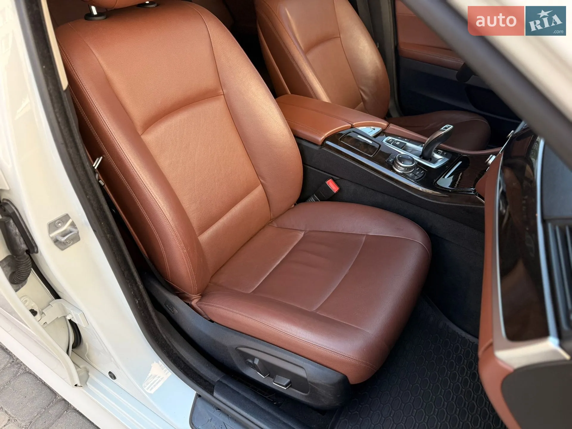 2014 BMW 5er - мініатюра 32