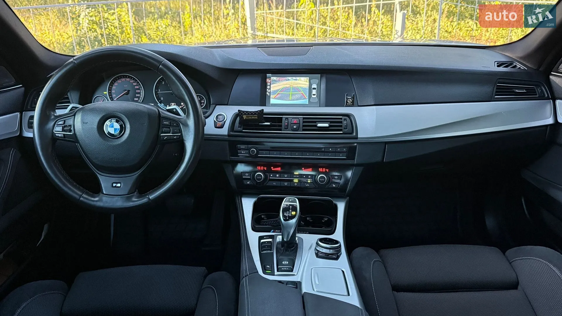 2012 BMW 5er - мініатюра 18