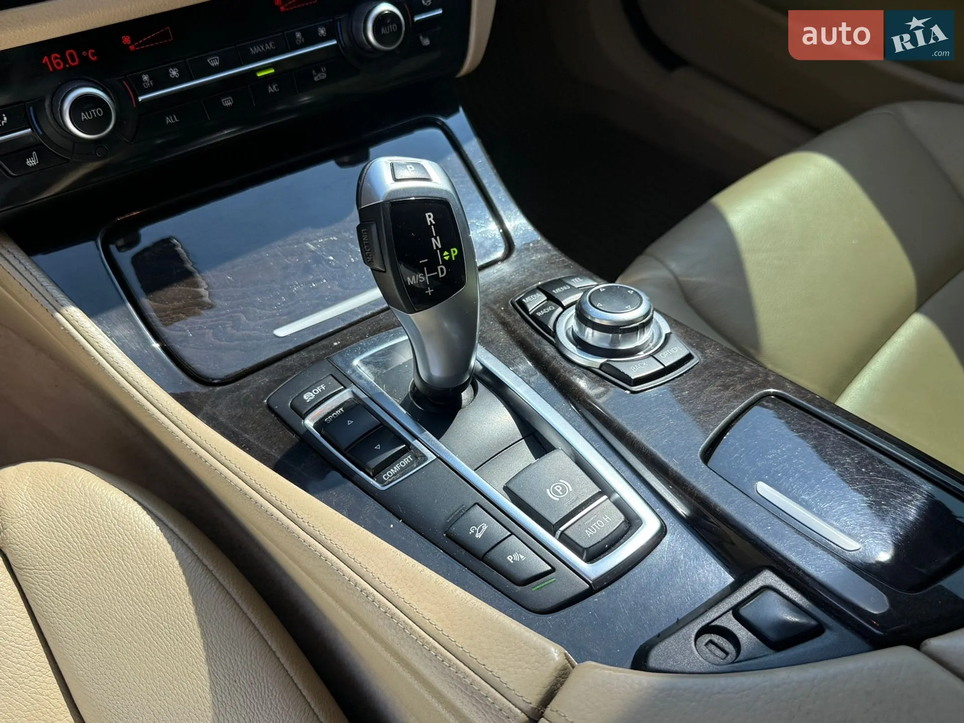 2013 BMW 5er - мініатюра 19