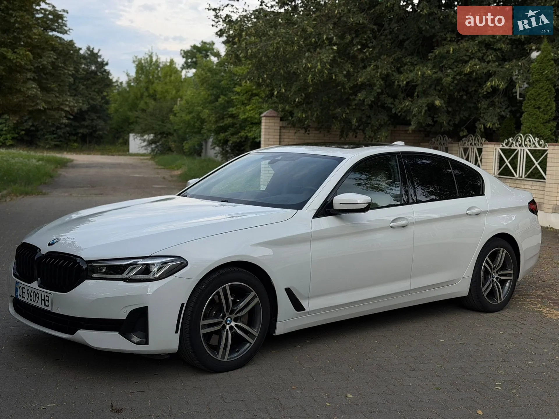 2021 BMW 5er - мініатюра 4