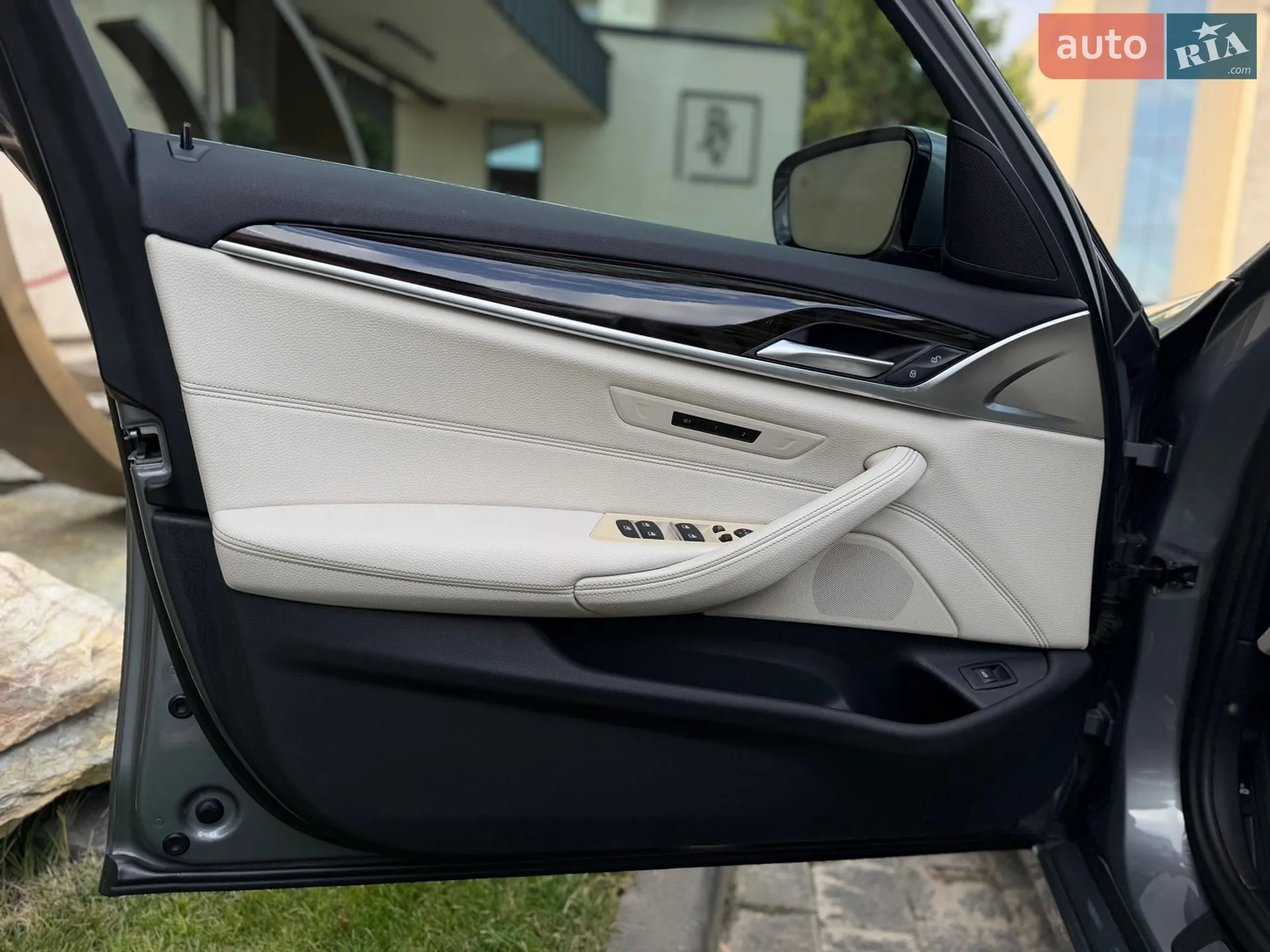 2022 BMW 5er - мініатюра 37