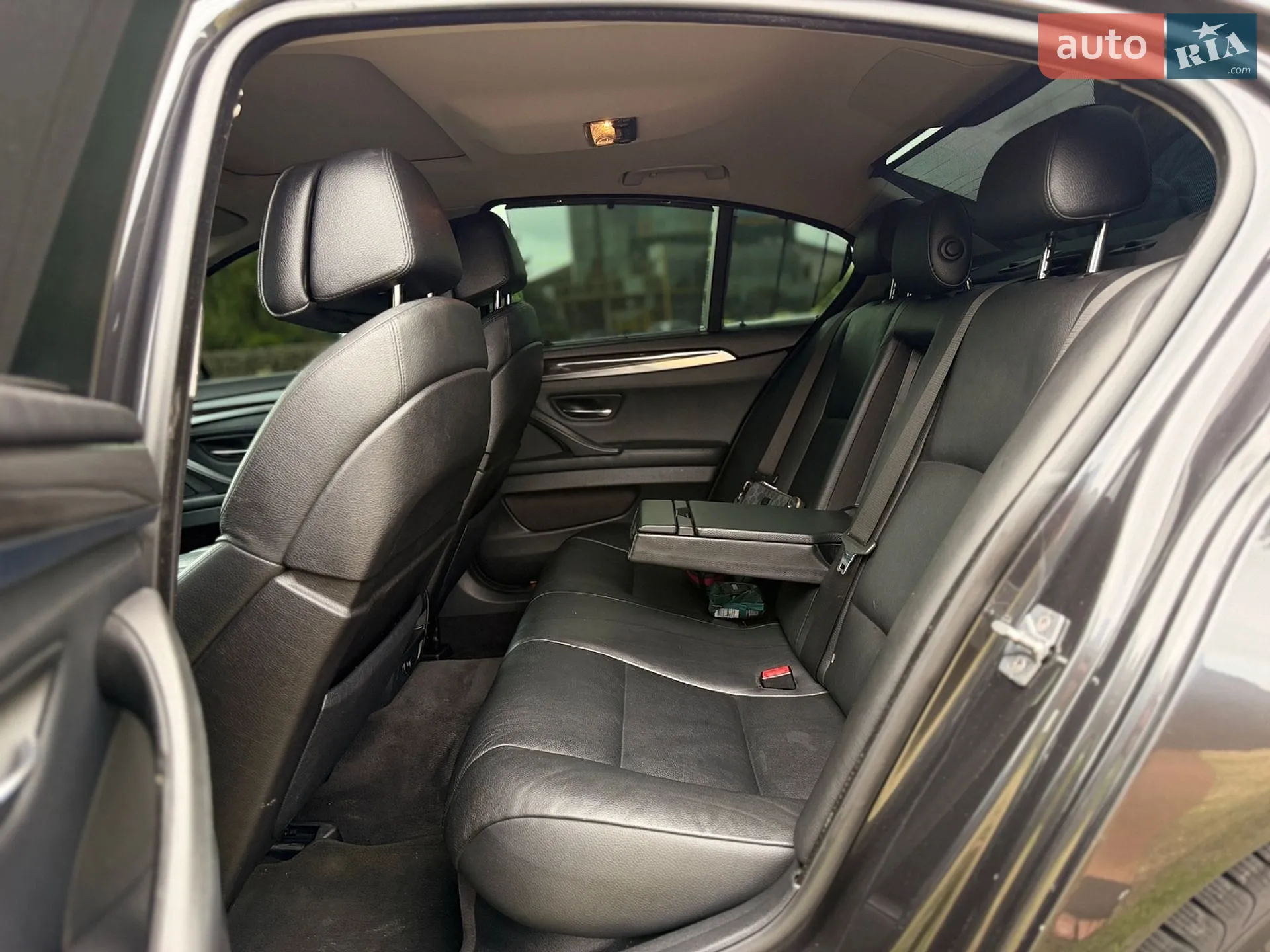 2010 BMW 5er - мініатюра 32