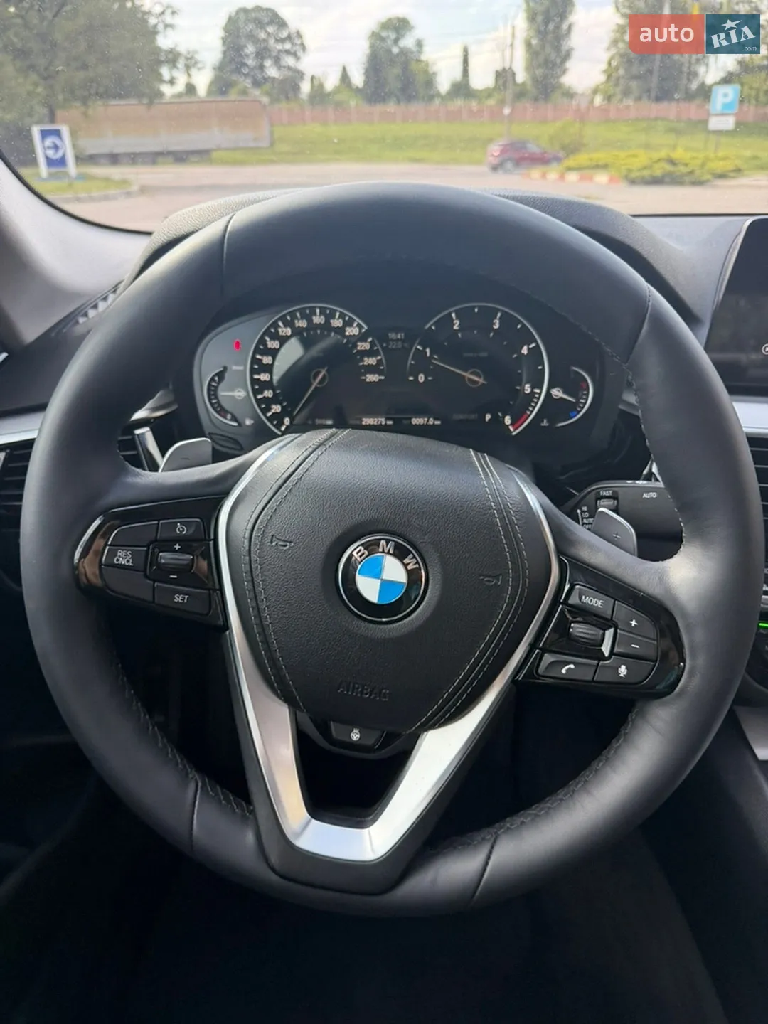 2017 BMW 5er - мініатюра 22