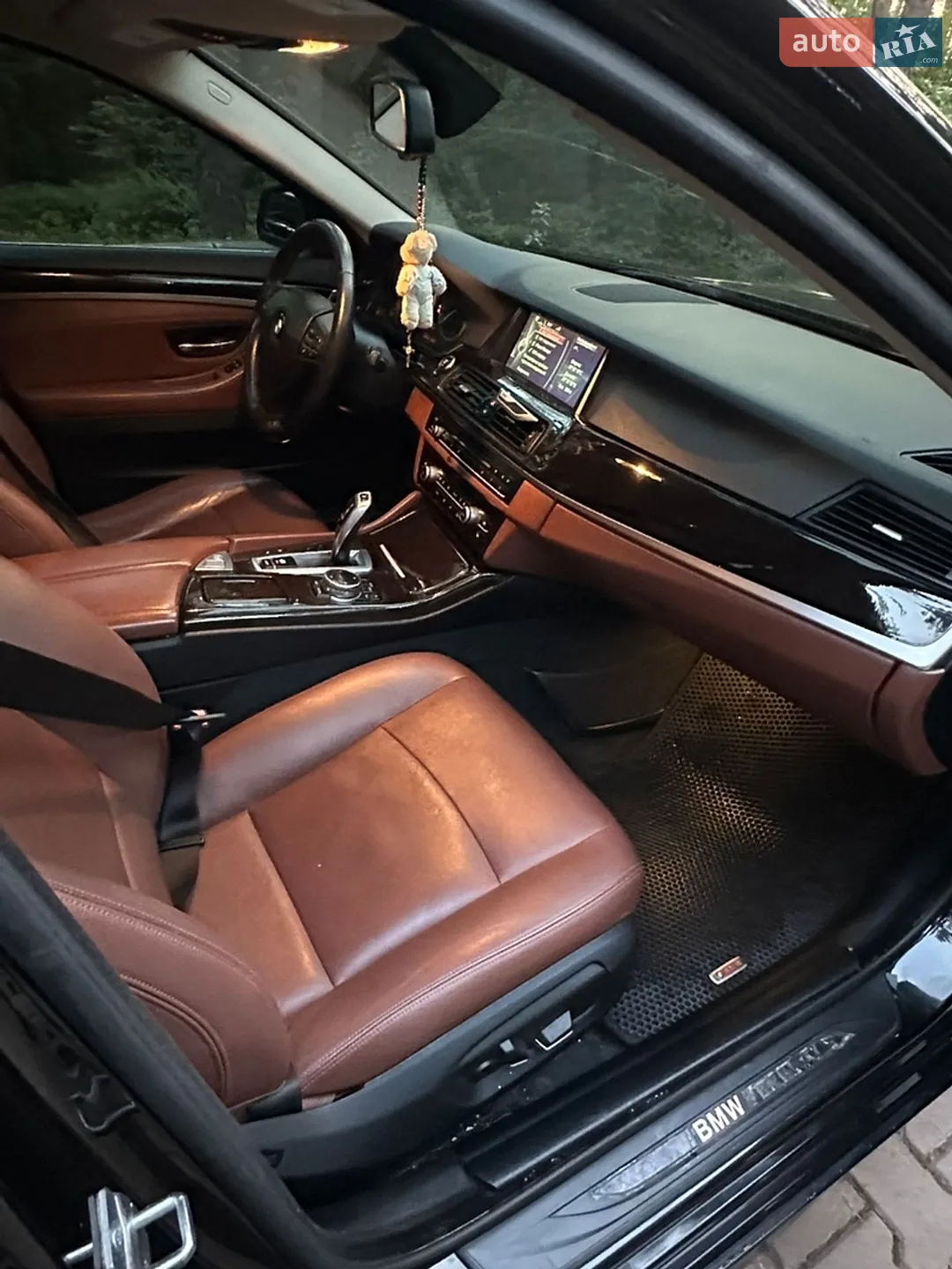 2013 BMW 5er - мініатюра 11
