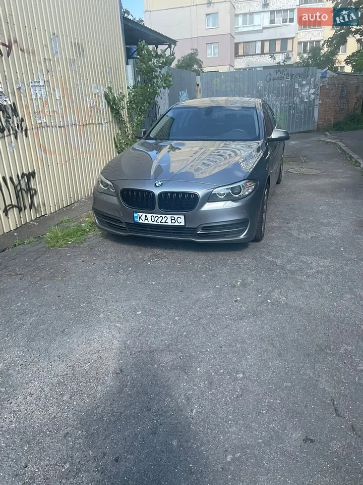 2012 BMW 5er - мініатюра 23