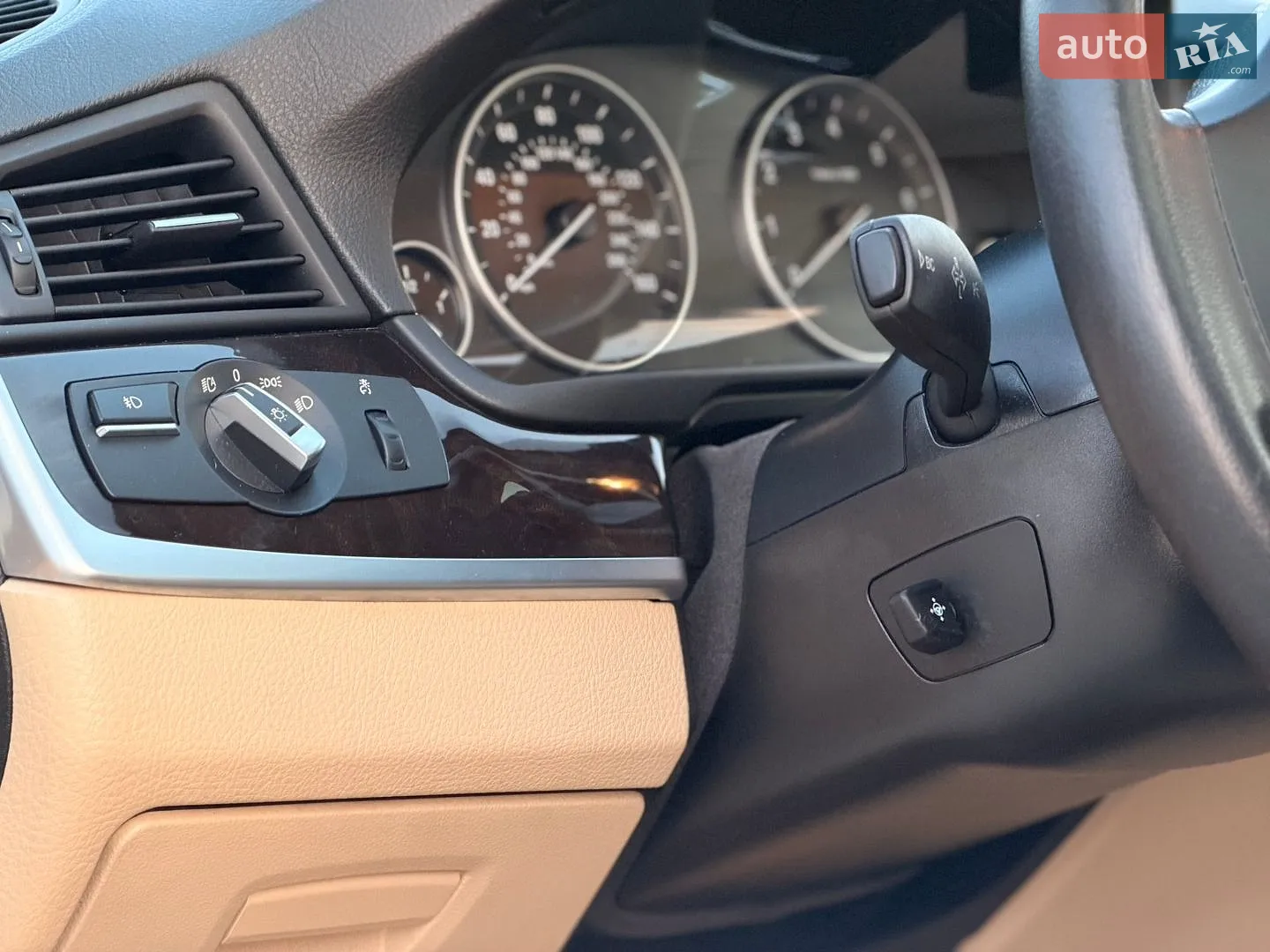 2013 BMW 5er - мініатюра 17