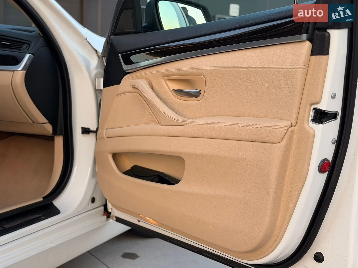 2013 BMW 5er - мініатюра 23