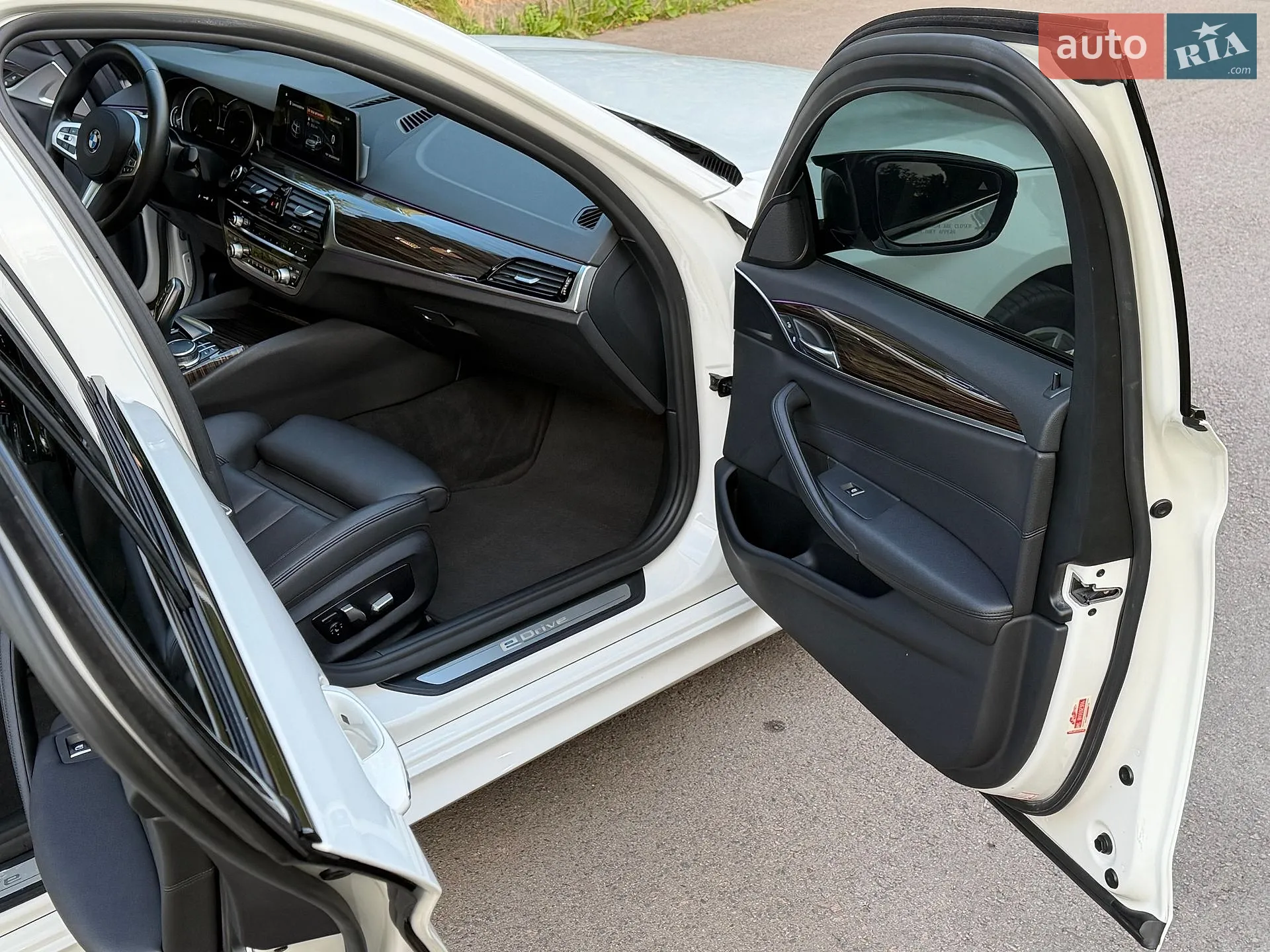 2018 BMW 5er - мініатюра 33
