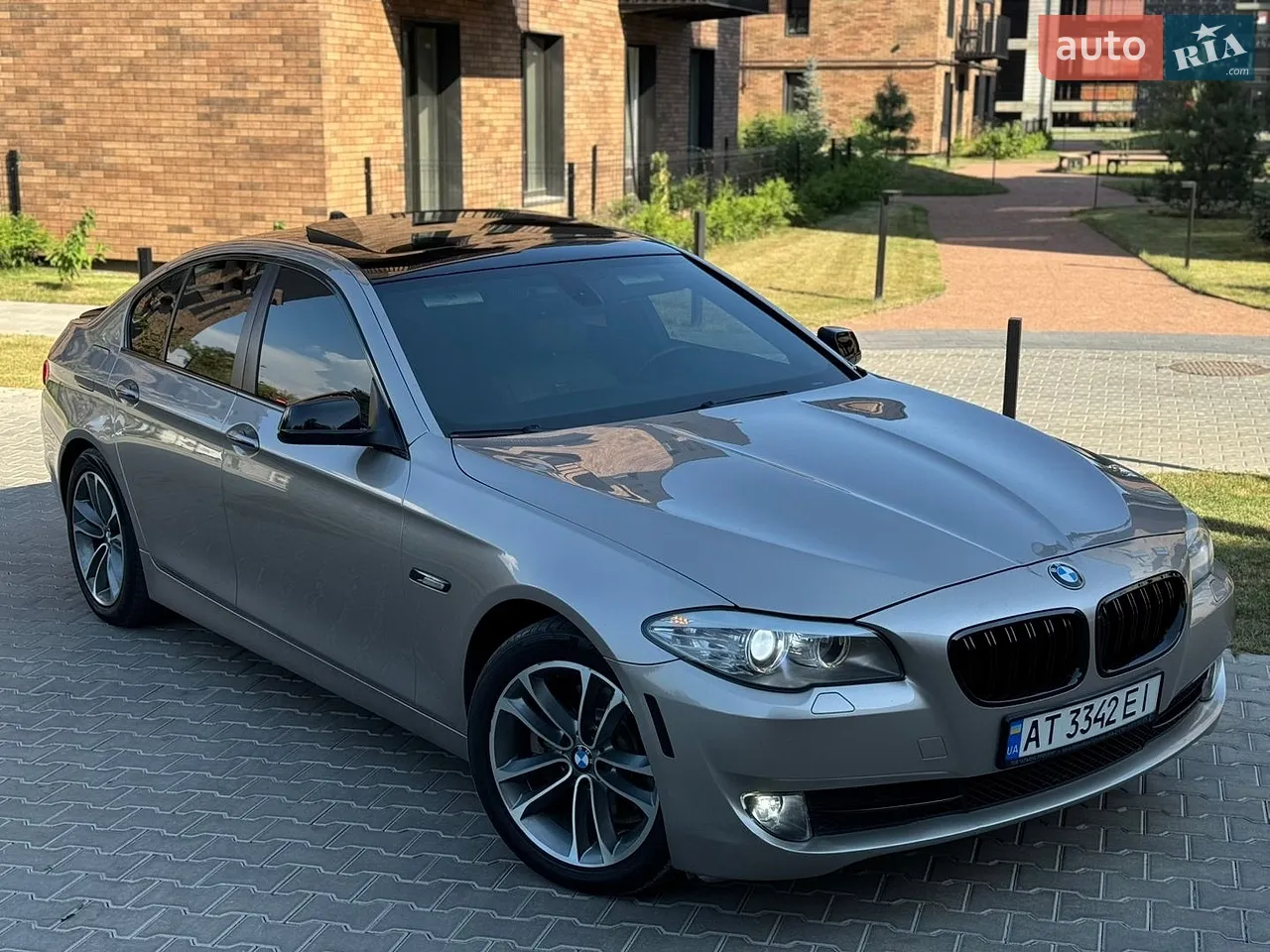 2011 BMW 5er - мініатюра 24