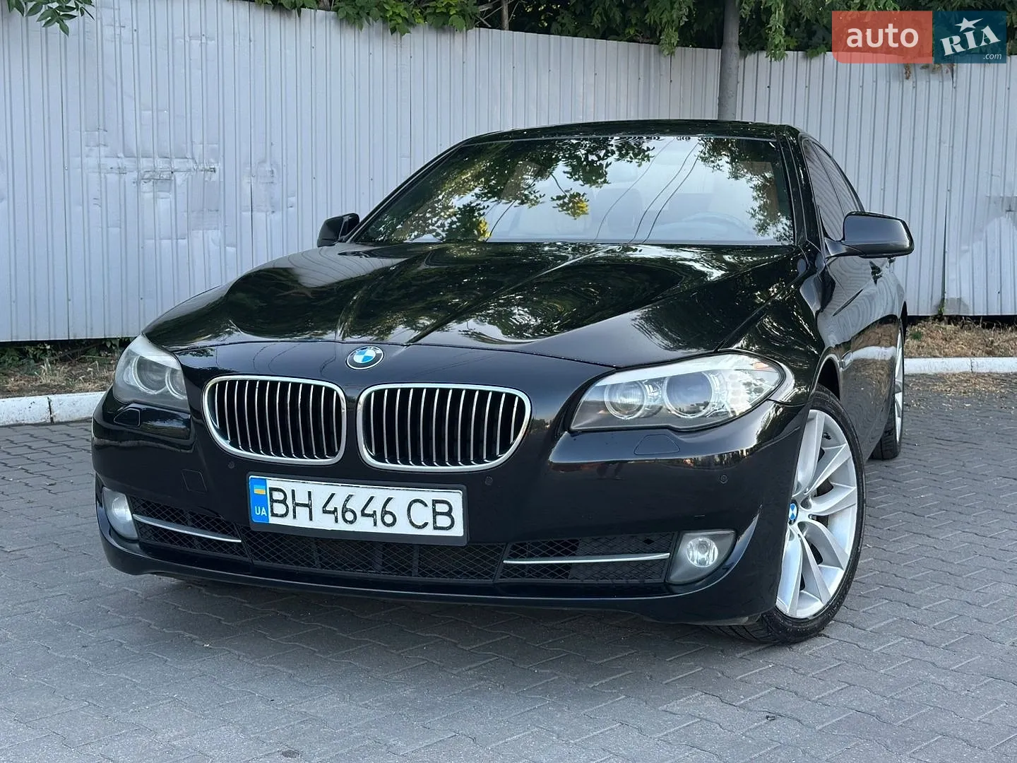 2012 BMW 5er - мініатюра 2