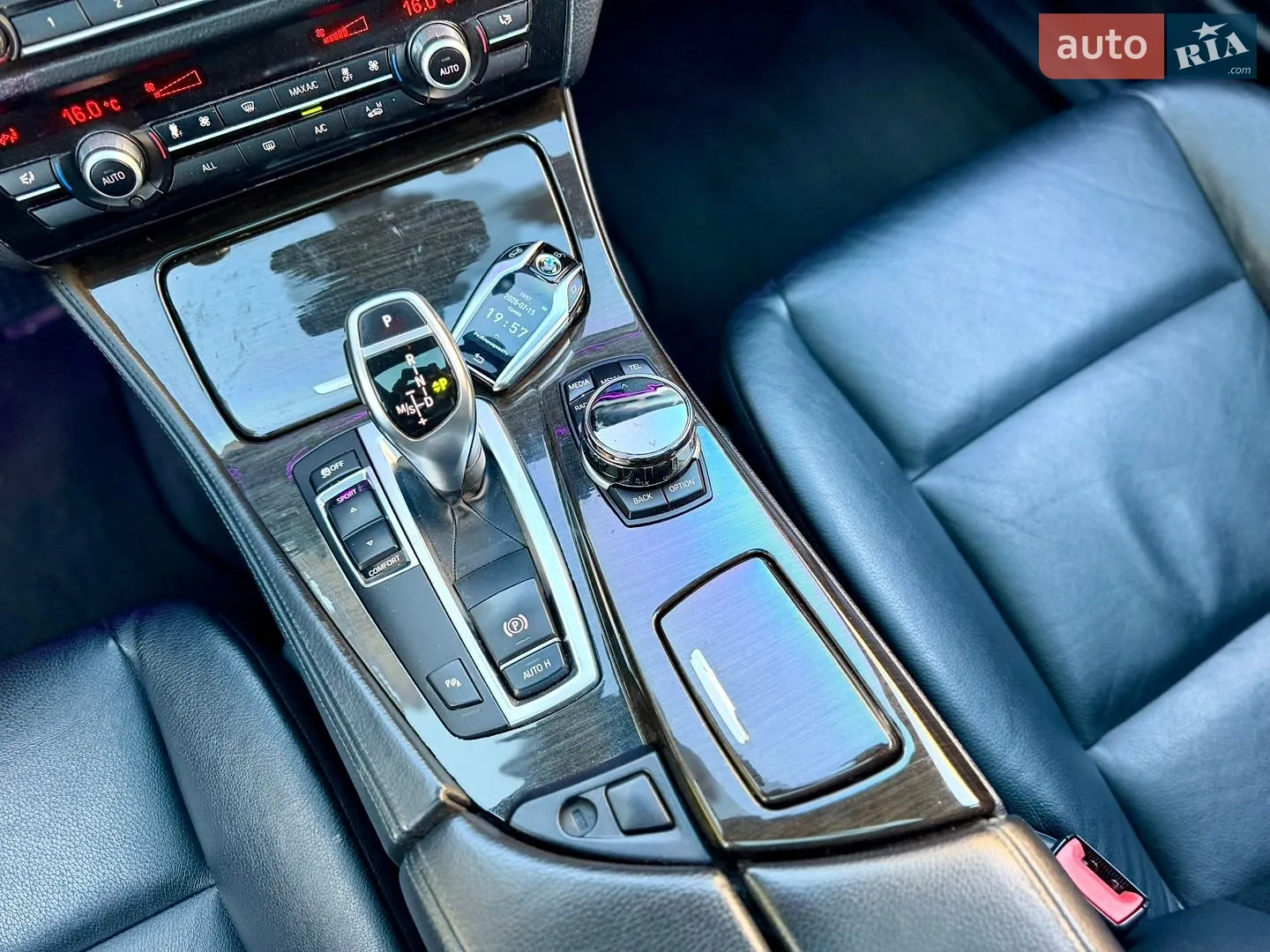 2013 BMW 5er - мініатюра 33