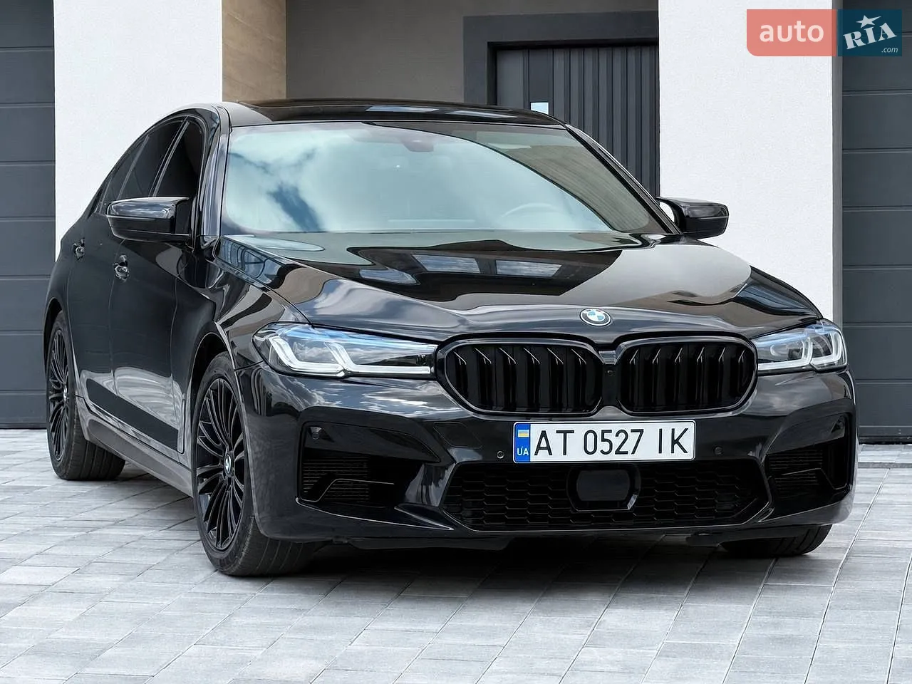2017 BMW 5er - фото 1
