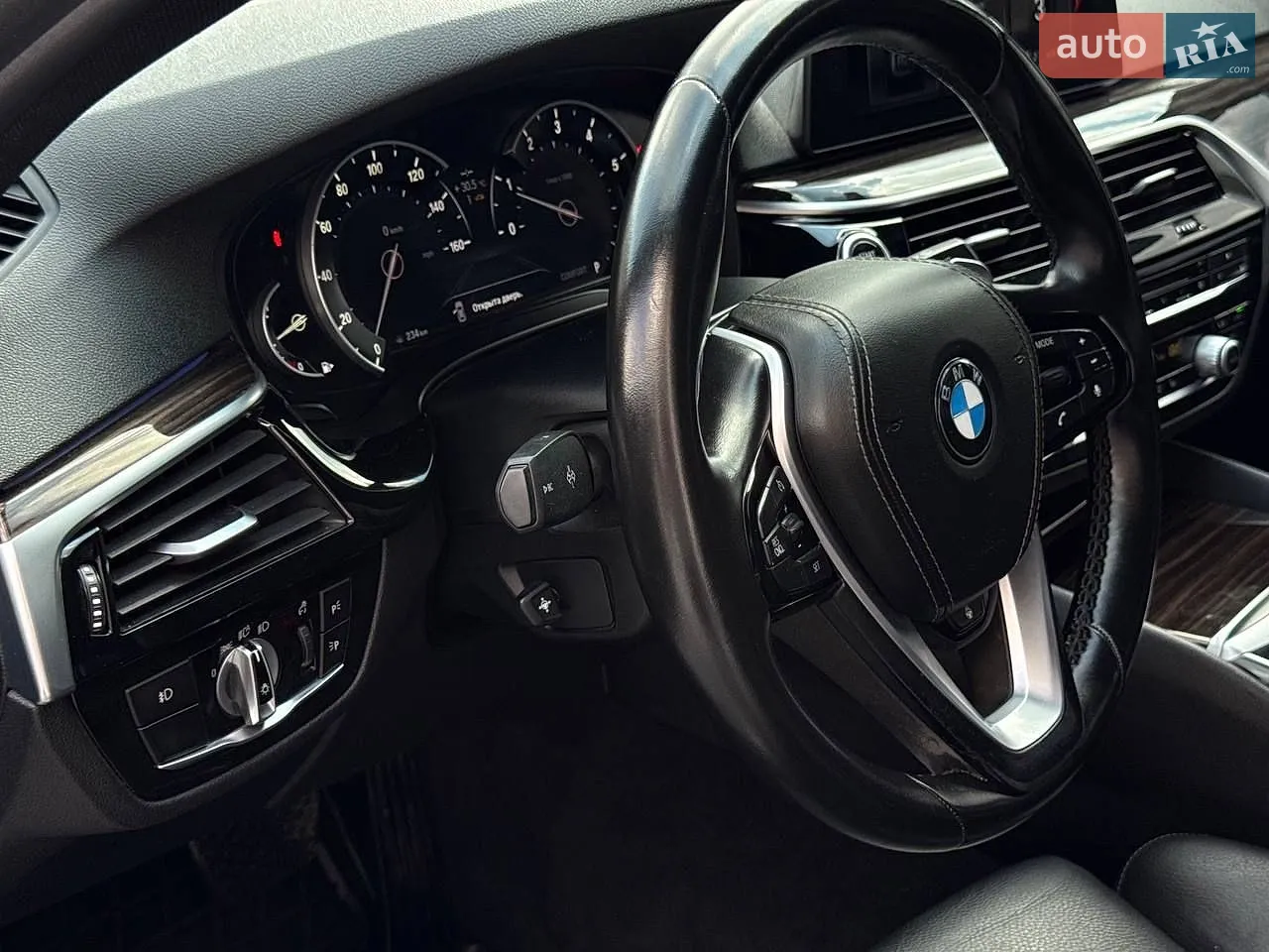2017 BMW 5er - мініатюра 31
