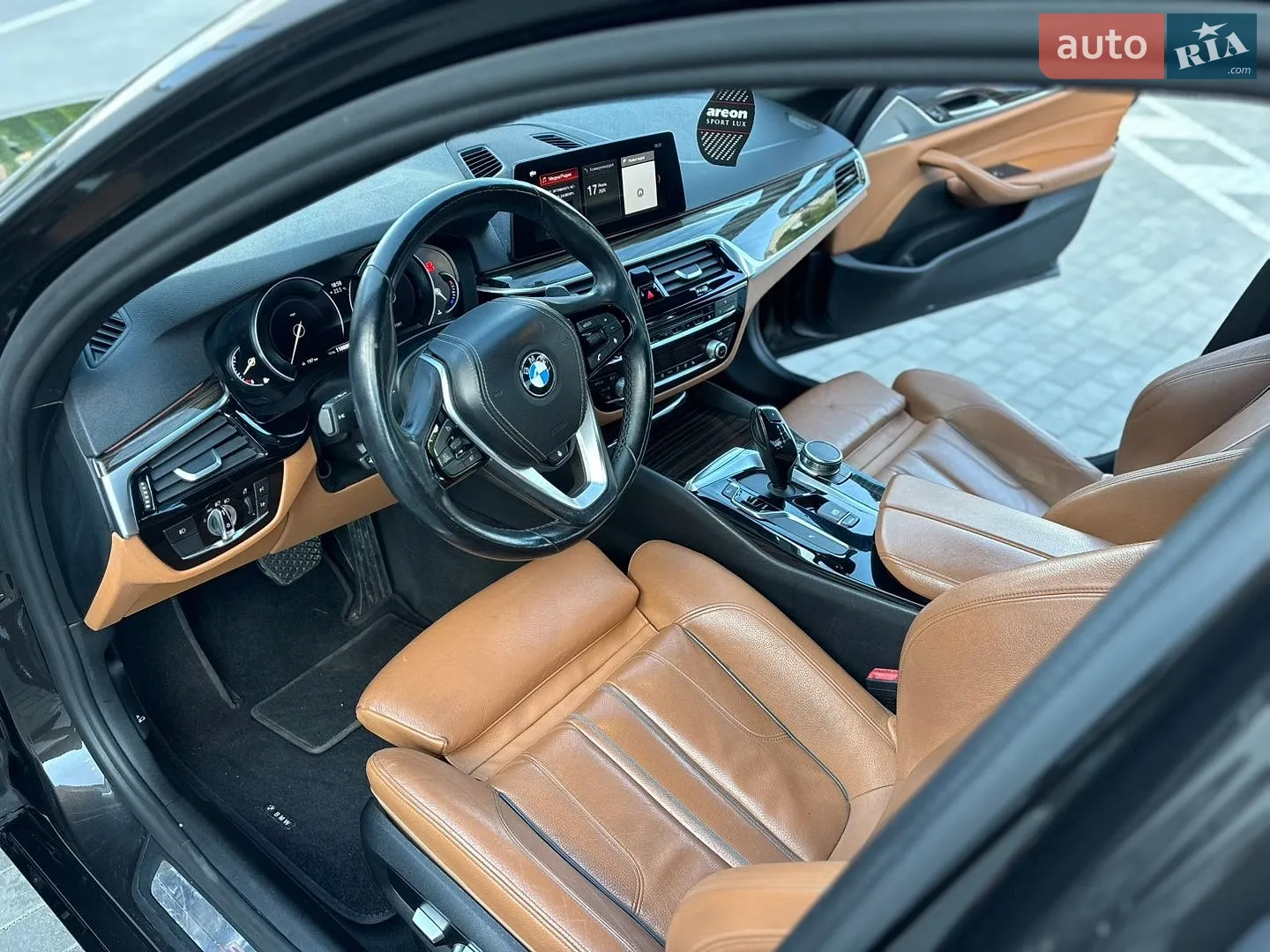 2017 BMW 5er - мініатюра 12