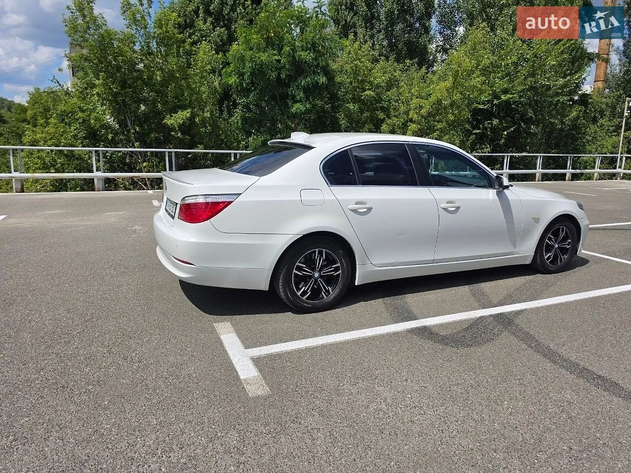 2010 BMW 5er - мініатюра 7