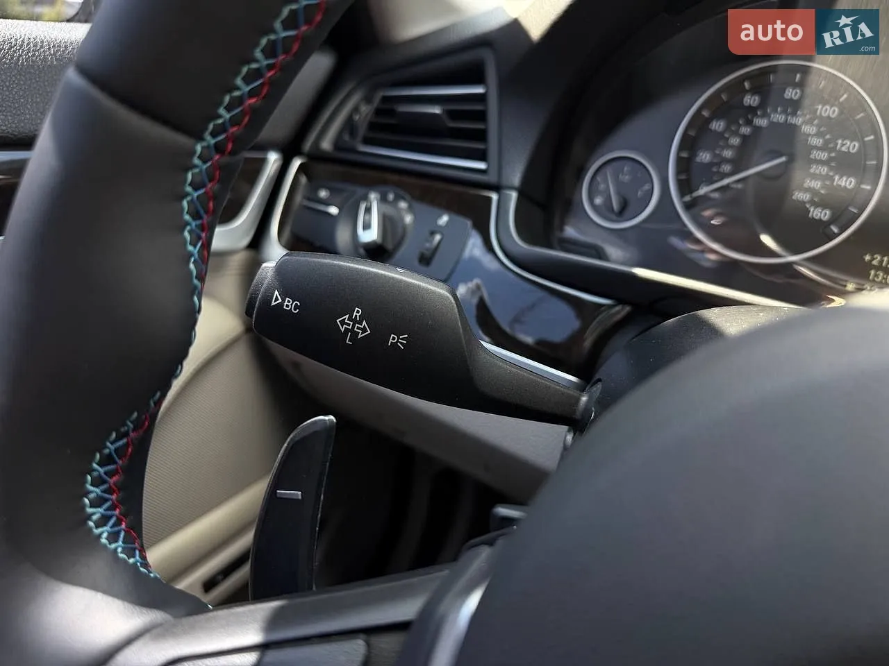 2012 BMW 5er - мініатюра 17