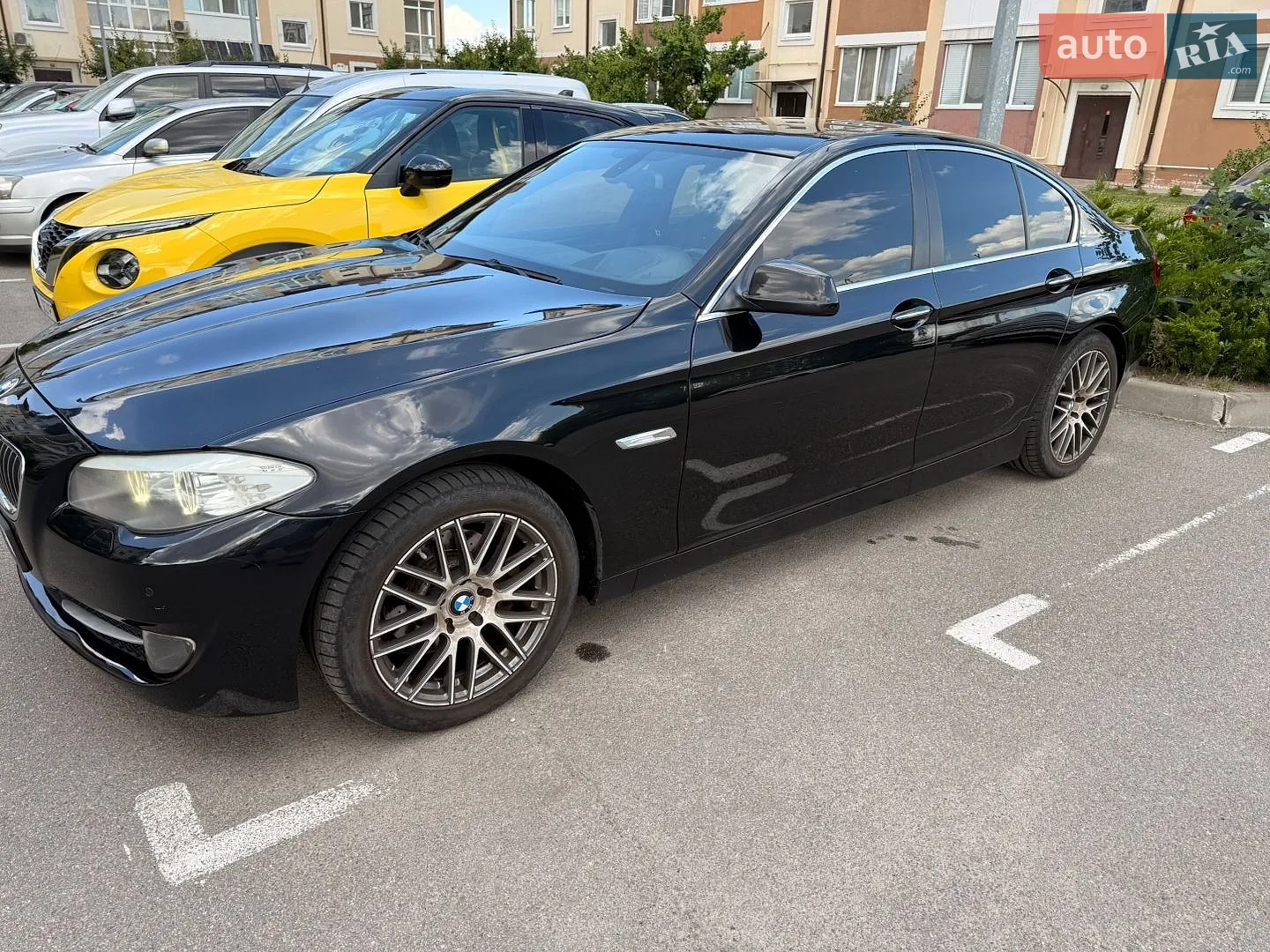 2011 BMW 5er - мініатюра 2