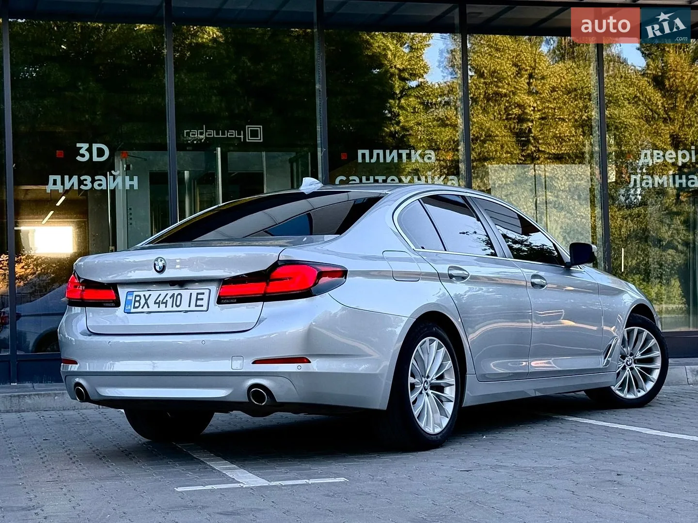 2017 BMW 5er - мініатюра 16