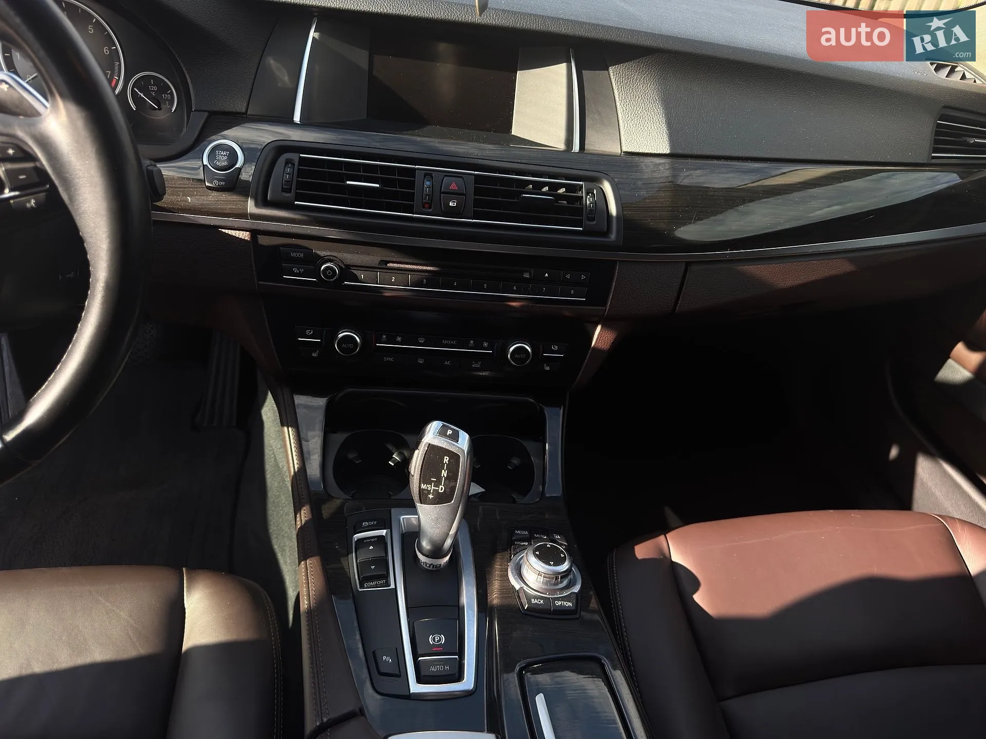 2016 BMW 5er - мініатюра 9