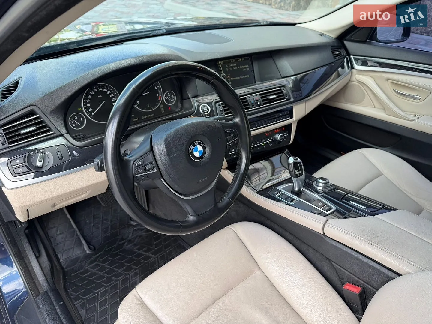 2012 BMW 5er - мініатюра 16
