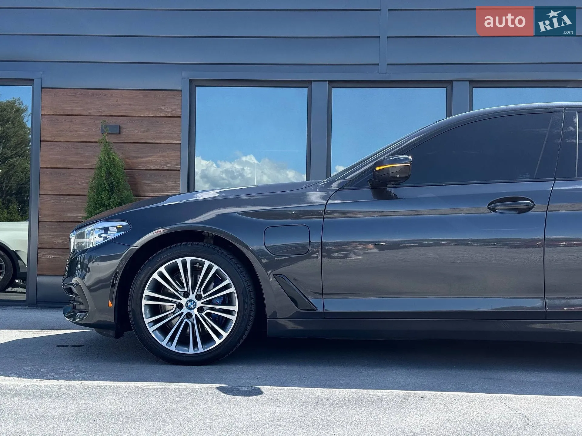 2017 BMW 5er - мініатюра 17
