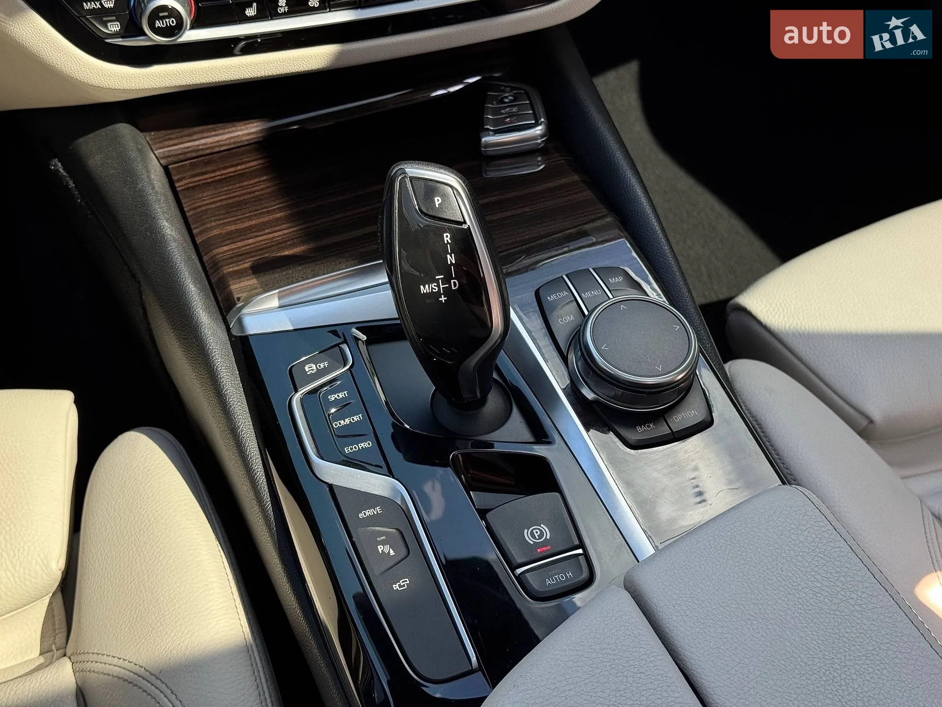 2017 BMW 5er - мініатюра 71