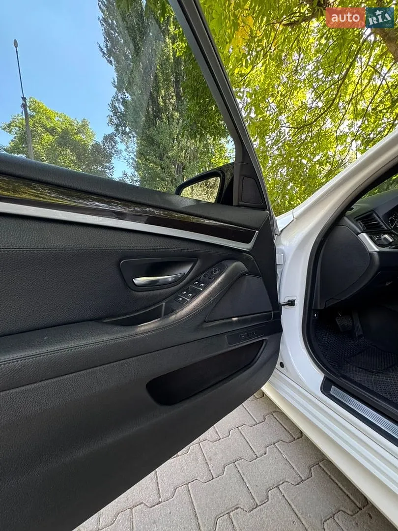 2012 BMW 5er - мініатюра 33