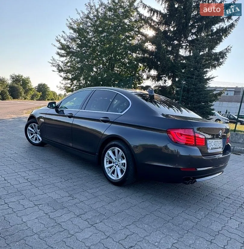 2010 BMW 5er - мініатюра 12