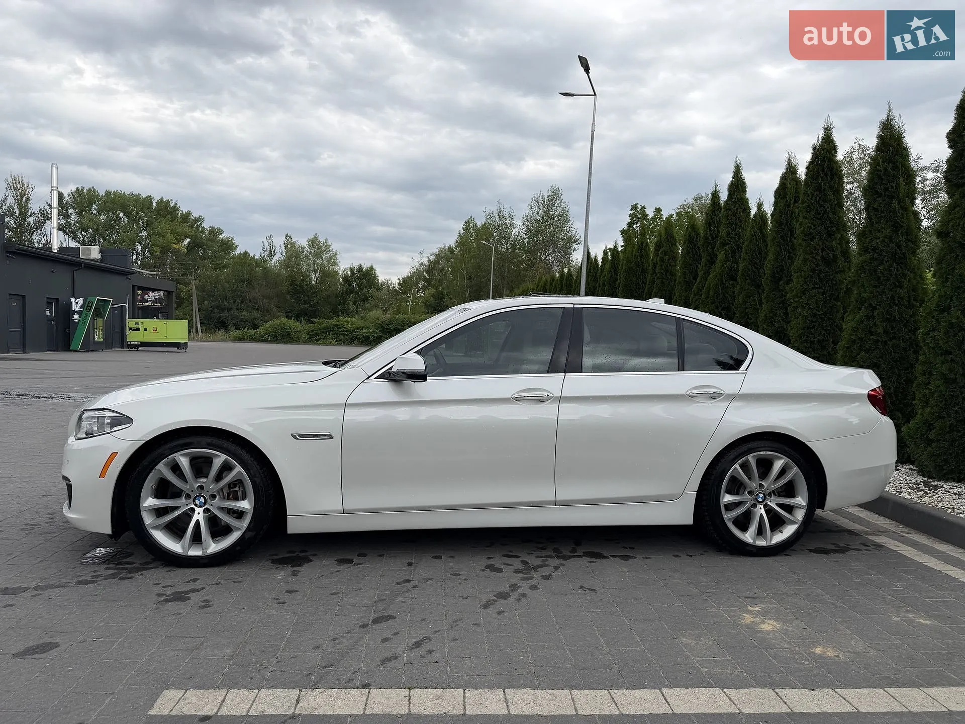 2013 BMW 5er - мініатюра 3