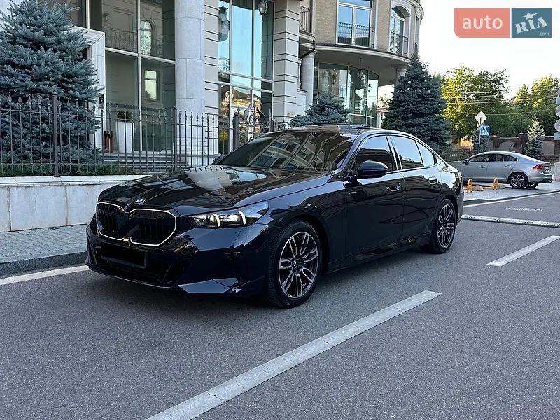 BMW 5 Series 2024