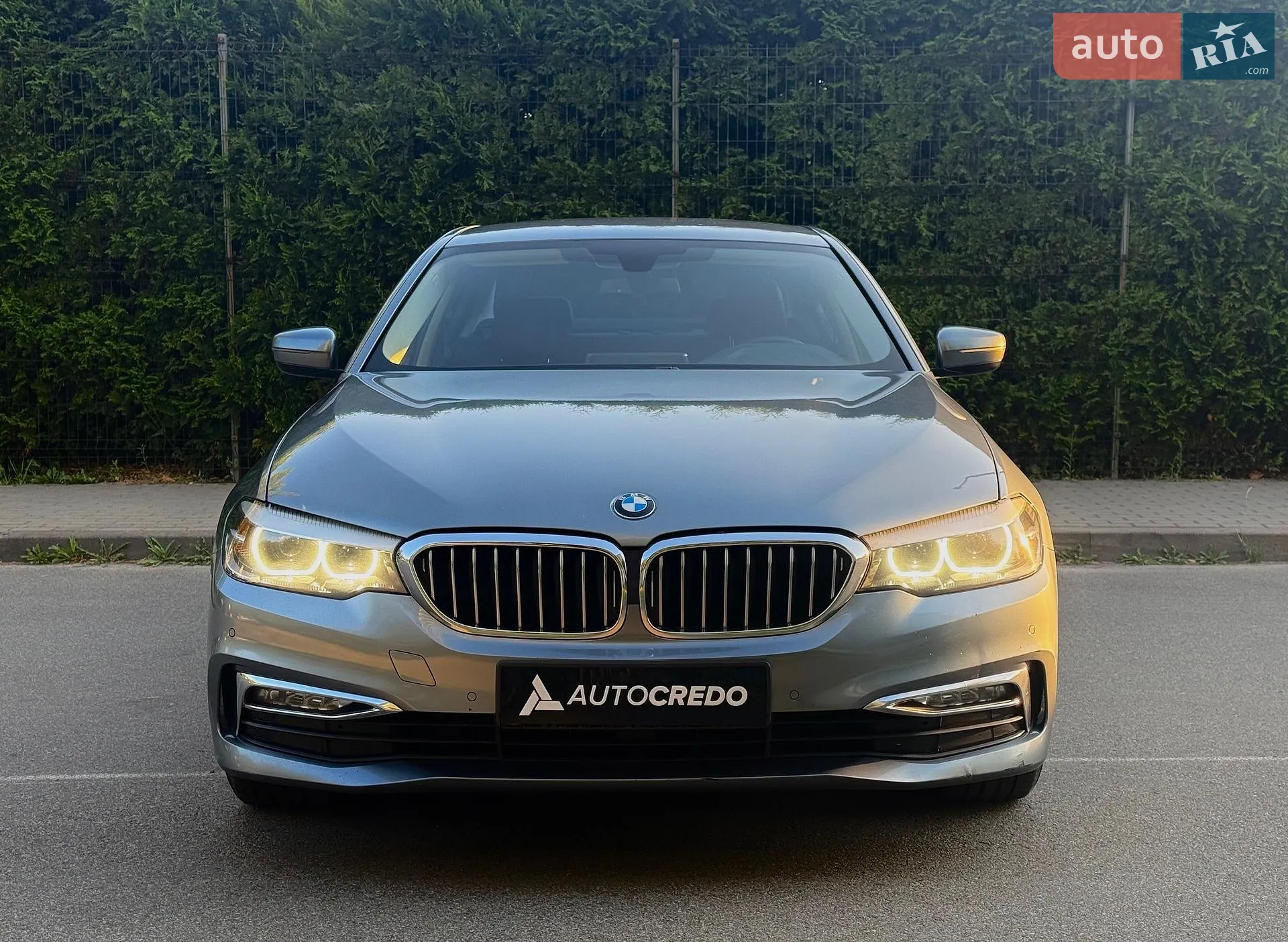 2017 BMW 5er - мініатюра 2