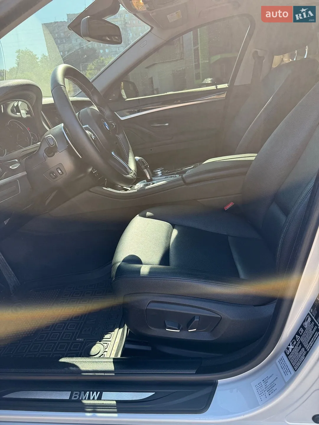 2013 BMW 5er - мініатюра 26