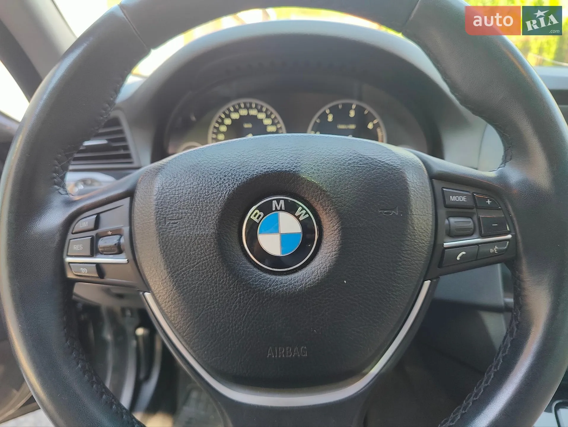 2011 BMW 5er - мініатюра 17