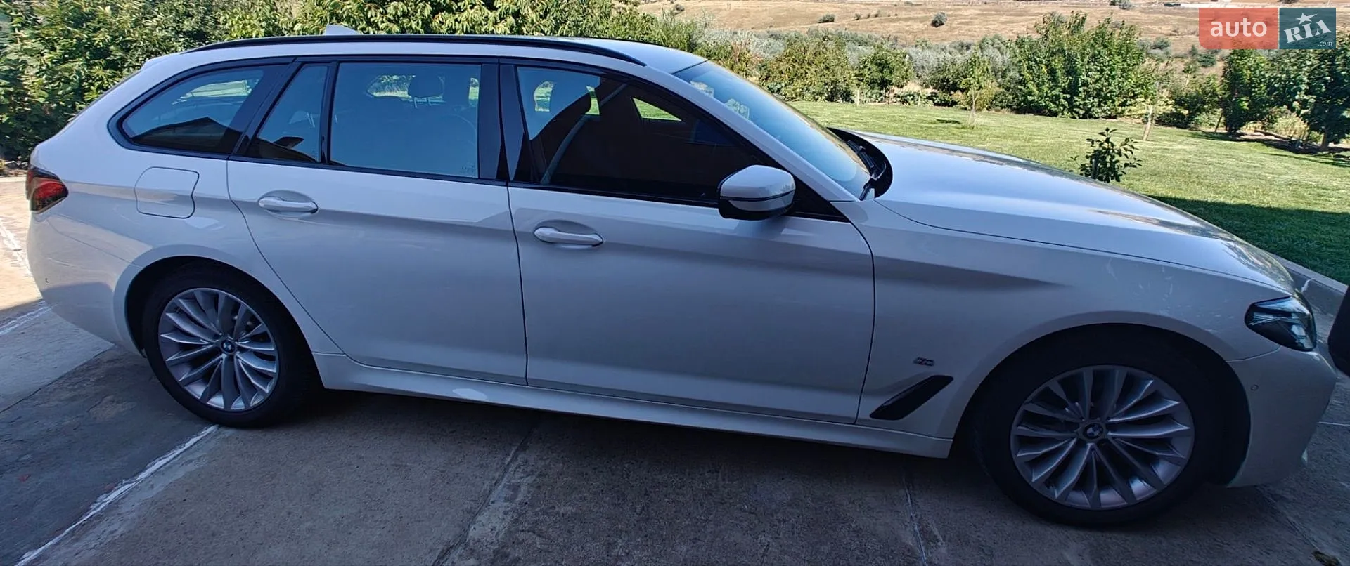 2020 BMW 5er - мініатюра 3