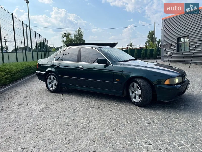 BMW 5 Series 2001