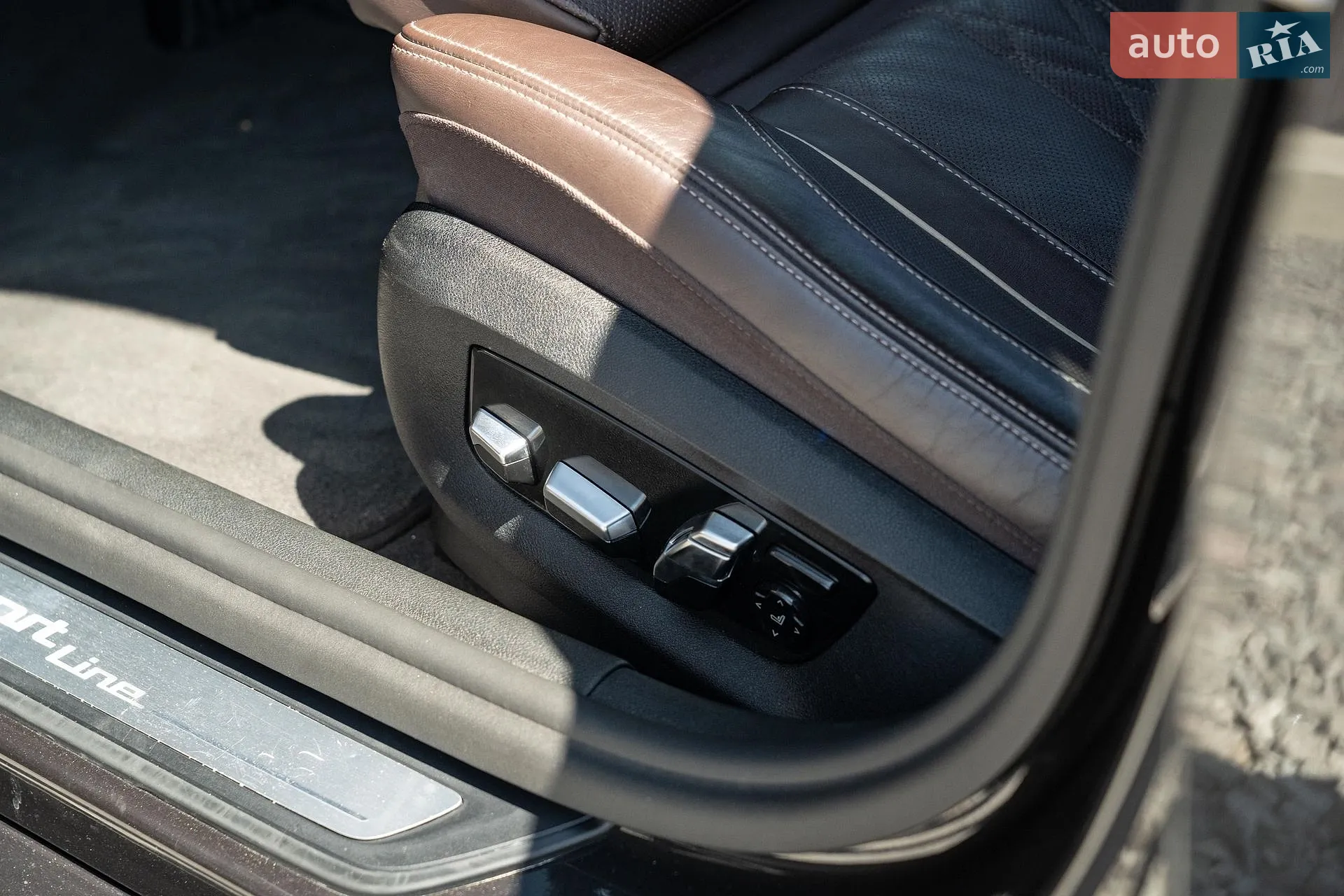 2017 BMW 5er - мініатюра 19