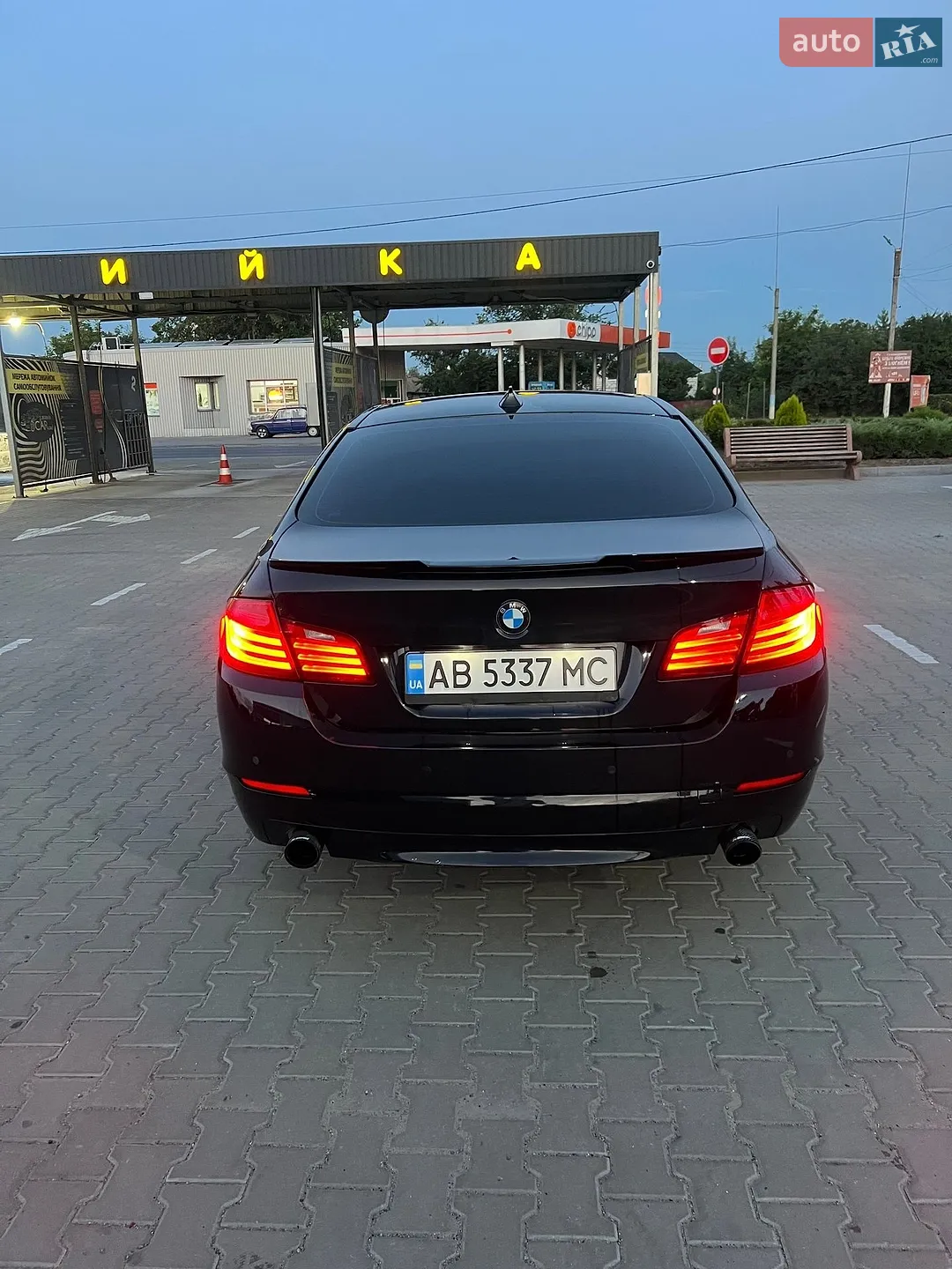 2012 BMW 5er - мініатюра 12