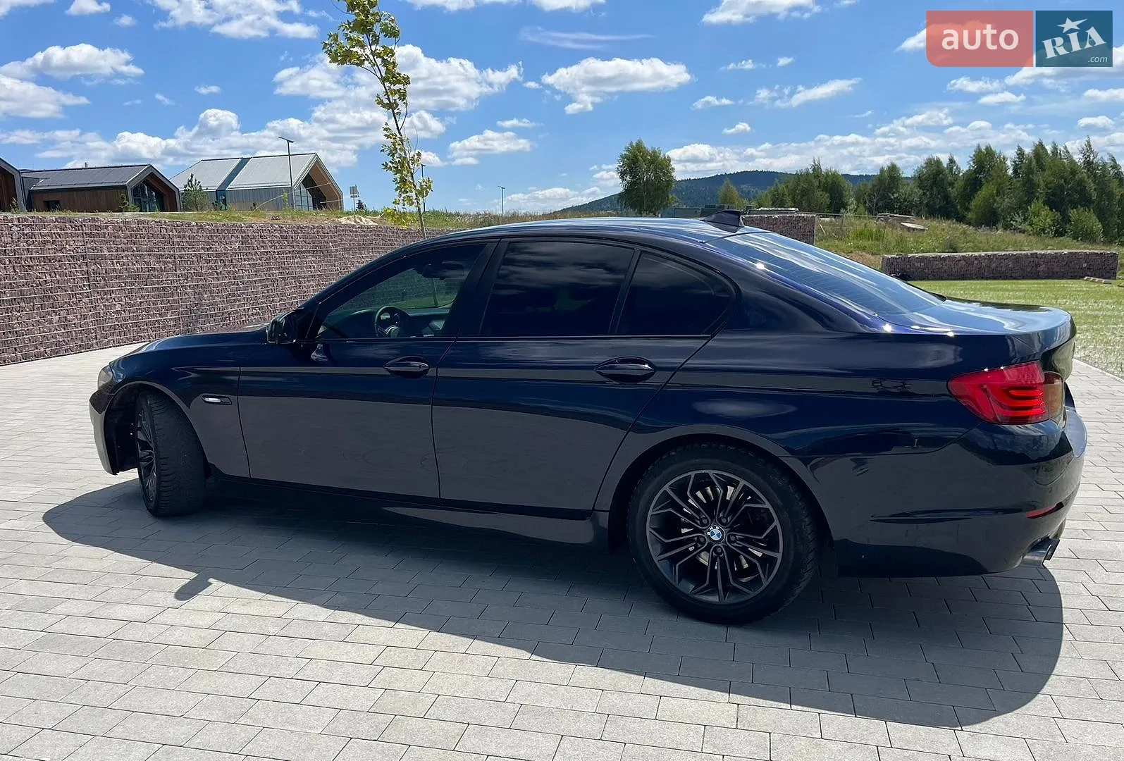 2012 BMW 5er - мініатюра 8