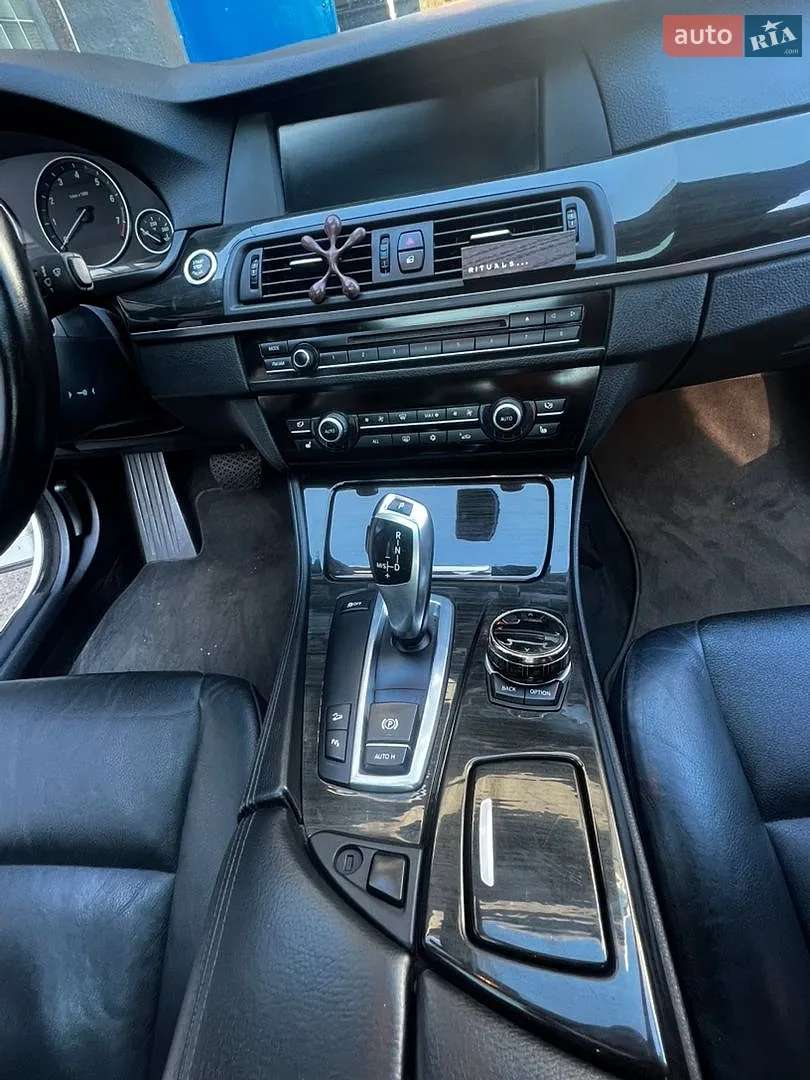 2011 BMW 5er - мініатюра 29