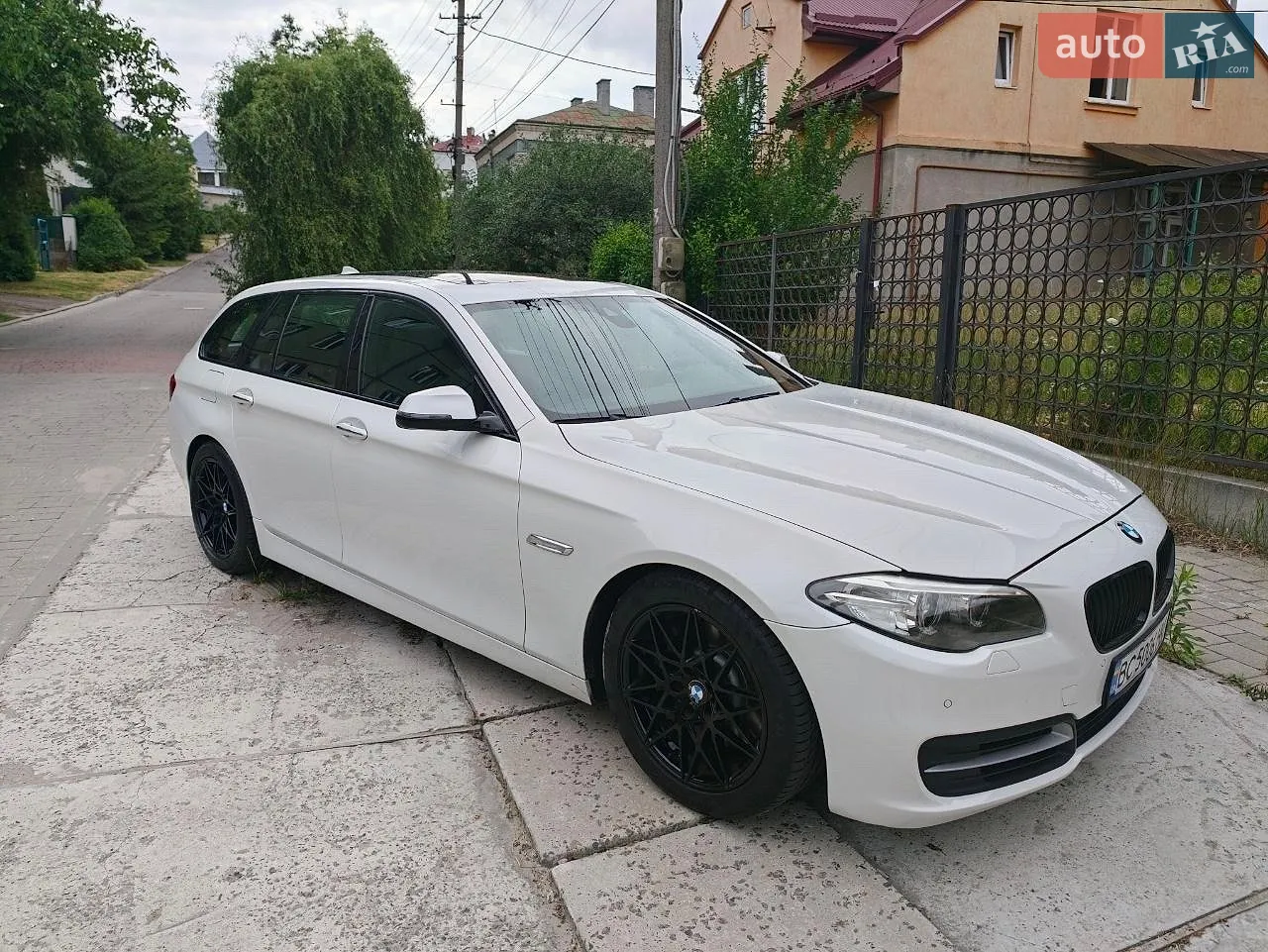 2014 BMW 5er - мініатюра 3