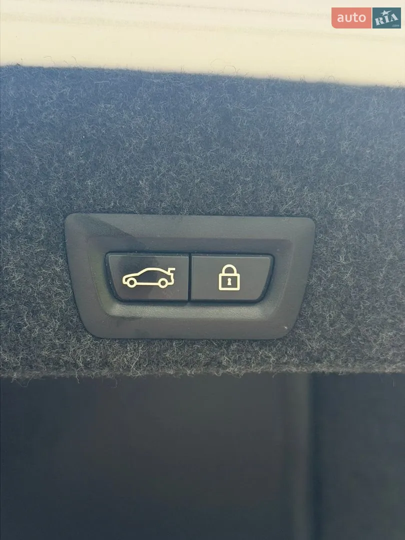 2014 BMW 5er - мініатюра 18