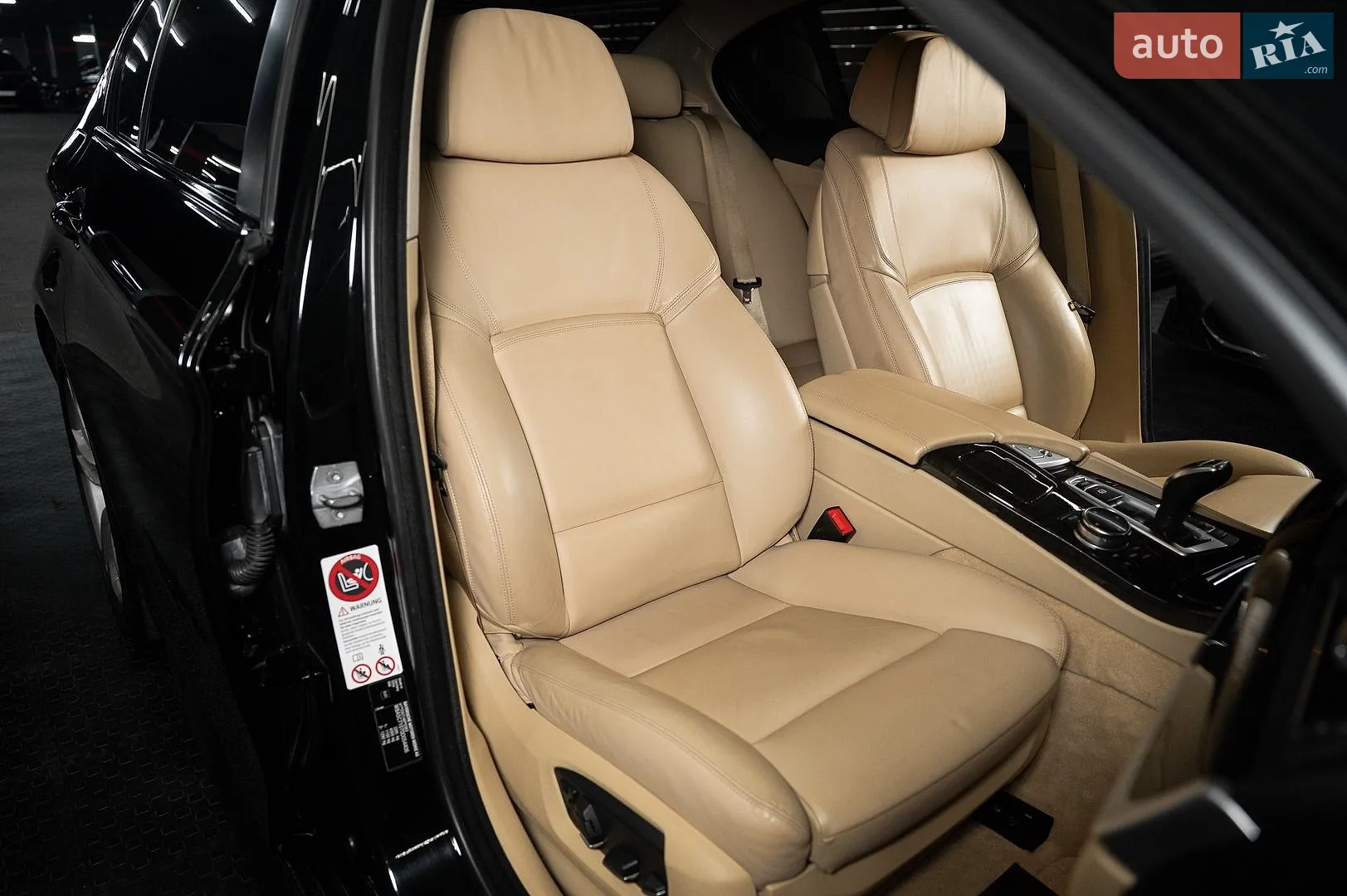 2013 BMW 5er - мініатюра 23