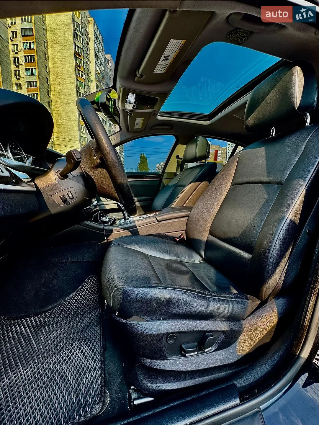 2012 BMW 5er - мініатюра 17