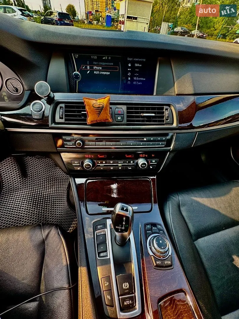 2012 BMW 5er - мініатюра 29