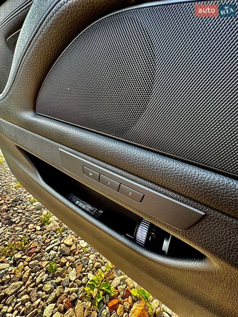 2012 BMW 5er - мініатюра 31