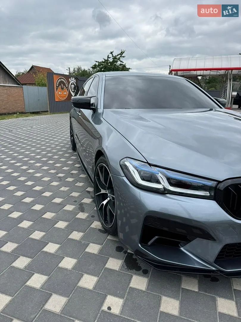 2017 BMW 5er - мініатюра 2